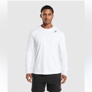 Gym Shark‎ Crest Long Sleeve White T. Size L (401)